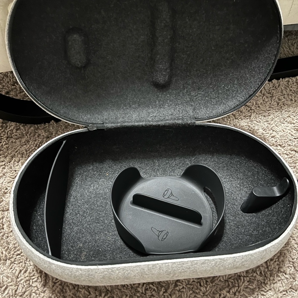 Oculus - Picture 3 of 4